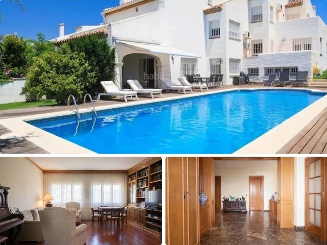 Chalet en venta en Cambrils, Els Ametllers Costa Dorada. Ideal para vivir todo el año con gran familia. Chalets.