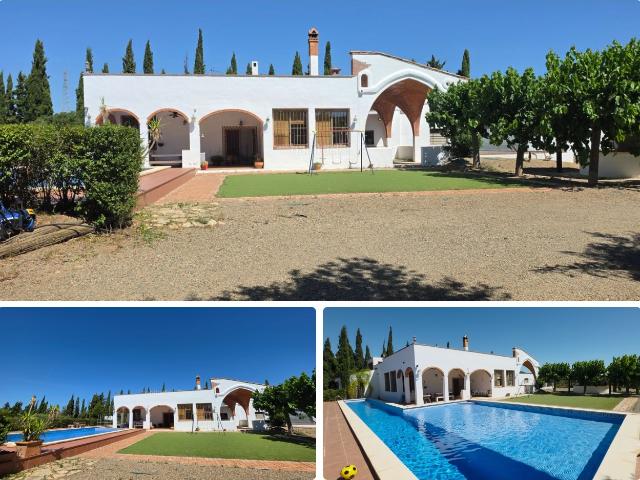 Chalet en venta en Cambrils, Port Horta de Santa Maria Costa Dorada. MONTBRIO BONITO CHALET INDEPENDIENTE LS 180626. Chalets.
