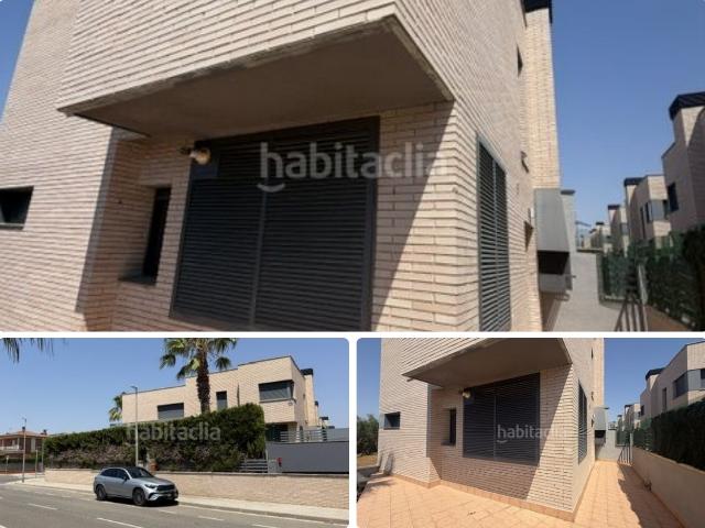 Chalet en venta en Cambrils, Quatre Camins Costa Dorada. XALET APARELLAT A VILAFORTUNY. Chalets.