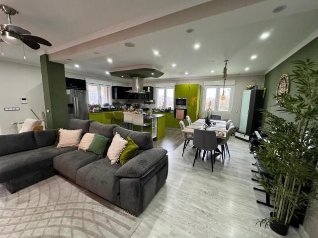 Chalet en venta en Camponaraya, Magaz de abajo
