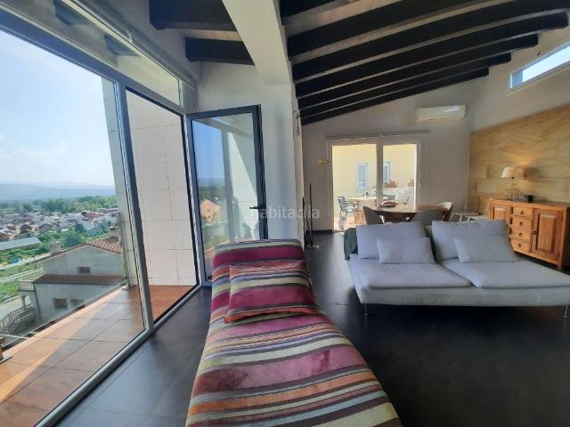 Chalet en venta en Camponaraya. VIVE EN ESTA JOYA DE CHALET CON IMPRESIONANTES VISTAS AL BIERZO. Chalets.