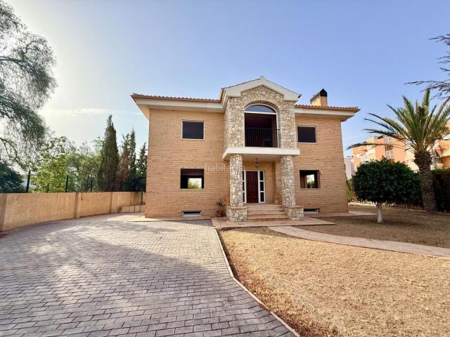 Chalet en venta en Campello el, Playa Muchavista. Amplio chalet en Playa Muchavista, El Campello. Chalets Campello.