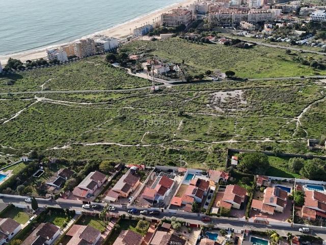Chalet en venta en Campello el, Playa Muchavista. Chalet independiente en El Campello, a pocos minutos del mar. Chalets Campello.
