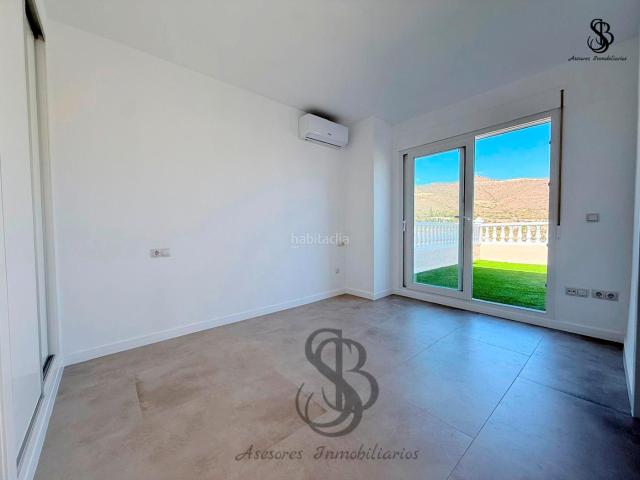 Chalet en venta en Campello el, Pueblo Acantilado Lanuza. Chalets Campello.