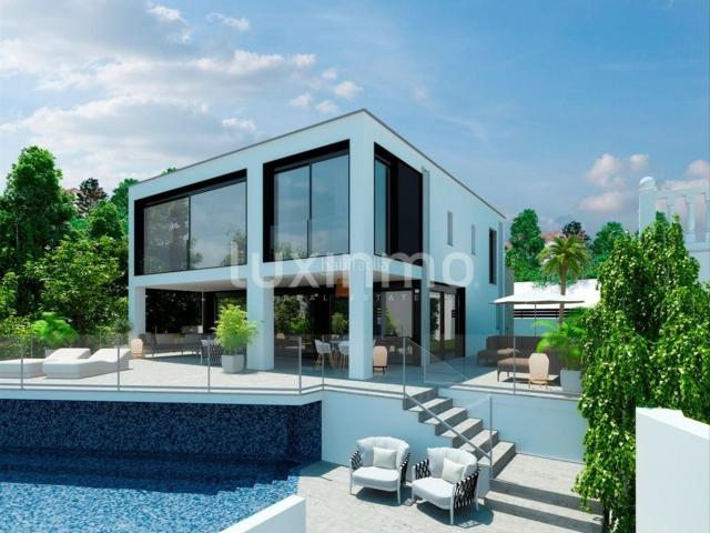 Chalet en venta en Campello el, Pueblo Español Coveta Fumá. Villa a estrenar en primera línea de playa con 5 dormitorios en venta en El Campello. Chalets Campello.