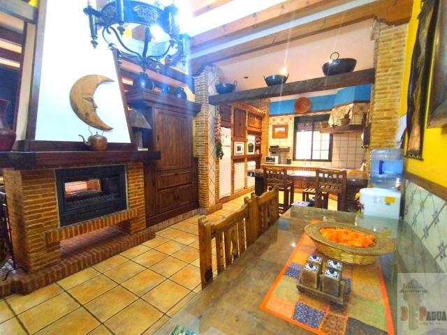 Chalet en venta en Campillos. CampillosChalet. Chalets.