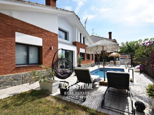 Chalet en venta en Canet de Mar, de 237 m² 5 habitaciones por 730.000