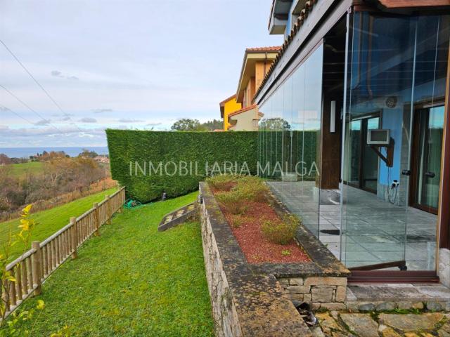 Chalet en venta en Caravia. CHALET UNIFAMILIAR DE 210m2 EN EL PUEBLO DE DUYOS, CARAVIA. Chalets.