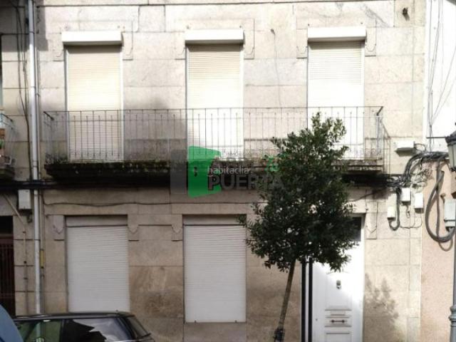 Chalet en venta en Carballiño O. Chalets Carballiño.