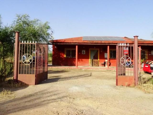 Chalet en venta en Carmona, Andalucia