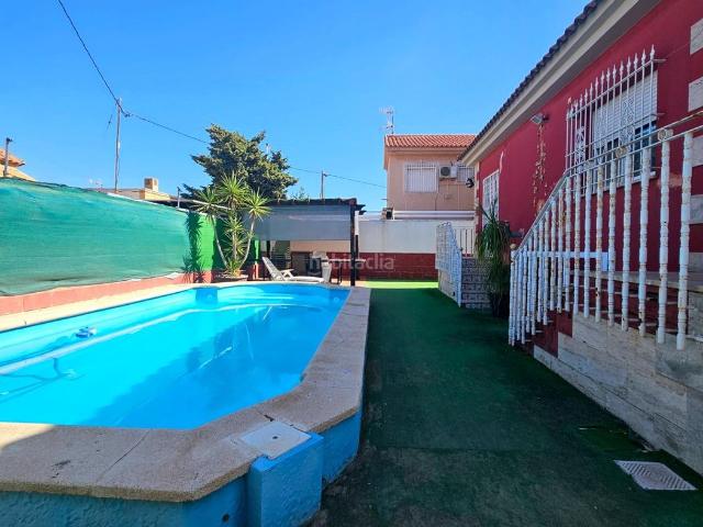 Chalet en venta en Cartagena, Los Urrutias. TU CHALET A UN PASO DE LA PLAYA. Chalets.