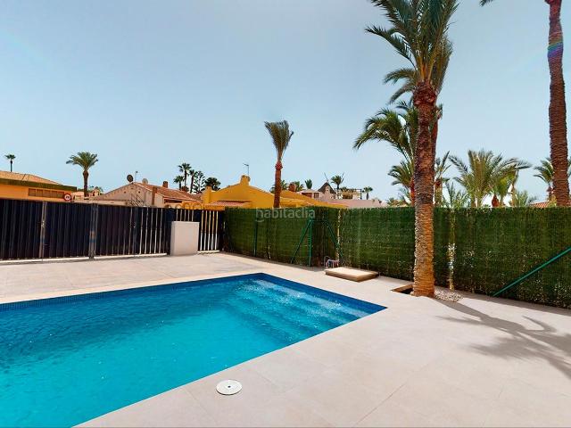 Chalet en venta en Cartagena, Los Urrutias. Costa Blanca Eiendom presenta este exclusivo proyecto de 14 villas en dos estilos diferentes a 200 metros de la playa en Estrella. Chalets.