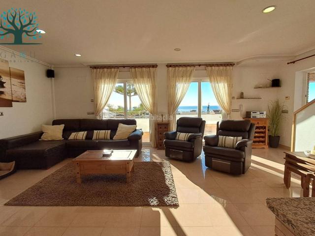 Chalet en venta en Cartagena, Los Puertos. OPORTUNIDAD DE LUJO EN ISLA PLANA. Chalets.