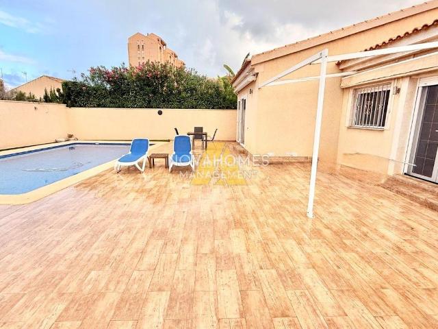 Chalet en venta en Cartagena, Playa Honda Playa Paraíso. Chalets.