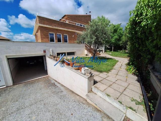 Chalet en venta en Casalarreina. 3251 6224 Chalet indeoendiente en el municipio de Casalarreina. Chalets.