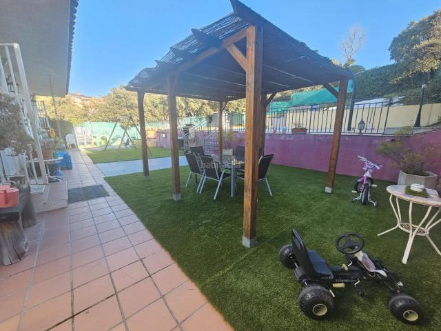 Chalet en venta en Casar El. Chalets Casar.
