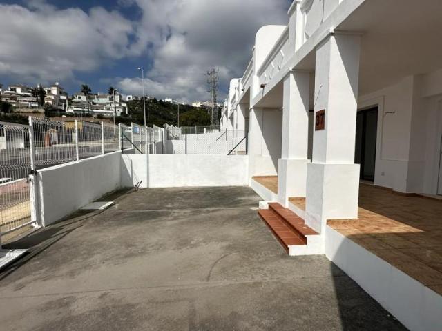 Chalet en venta en Casares, Calle Doña Julia