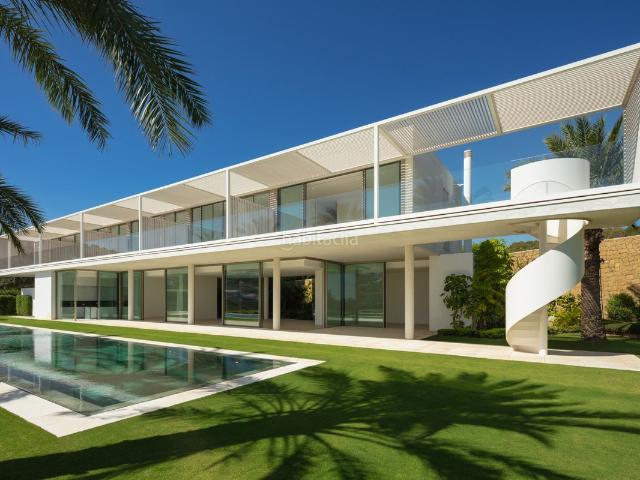 Chalet en venta en Casares, Casares Golf Casares del Sol. Villa en Casares. Chalets.