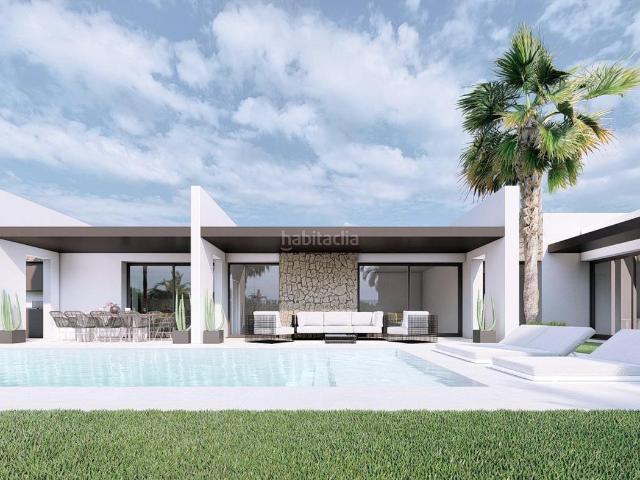 Chalet en venta en Casares, Casares pueblo. Espectacular Villa de nueva construcción en Majestic!. Chalets.