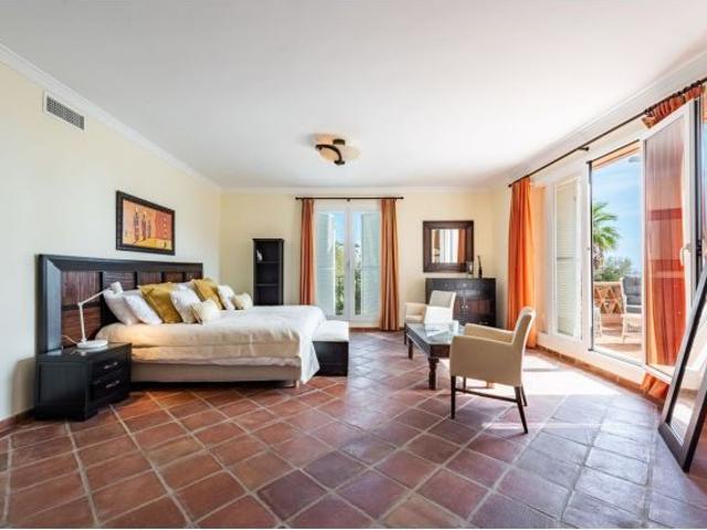 Chalet en Venta en Casares, Málaga