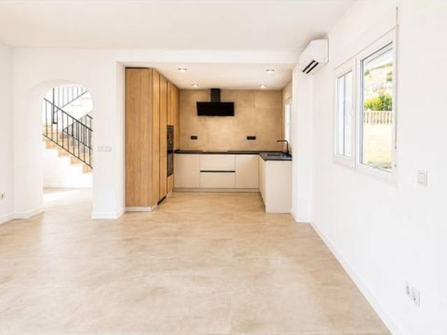 Chalet en Venta en Caserío El Campello, Alicante