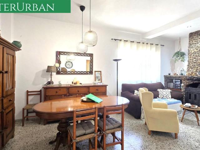 Chalet en venta en Casinos. Chalets.