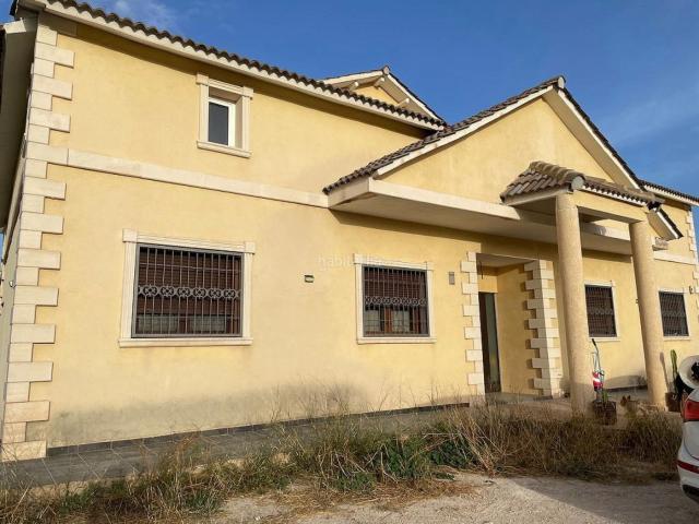 Chalet en venta en Castalla. Chalets.