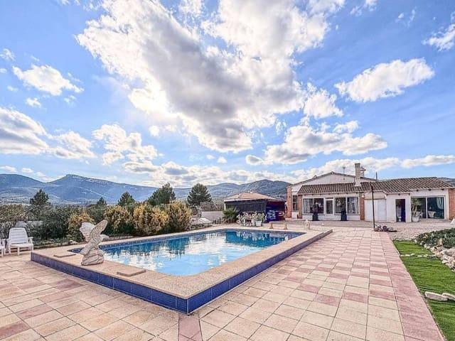 Chalet en venta en Castalla, Alicante