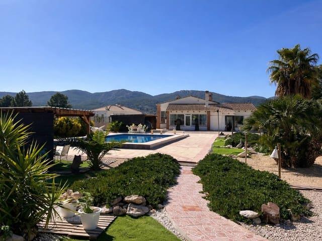 Chalet en venta en Castalla, Alicante