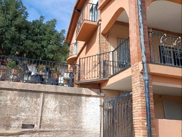 Chalet en venta en Castellnovo. VENTA DE CHALET EN CASTELLNOVO. Chalets.