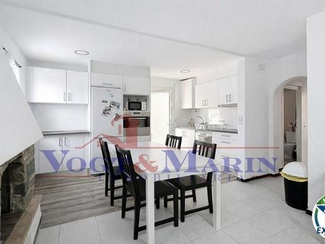 Chalet en venta en Castelló d´Empúries, de 100 m² 4 habitaciones por 369.000