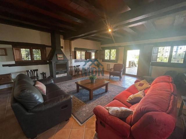 Chalet en venta en Castellón de la Plana, Ciutat del Transport La Salera. Casa rústica con encanto y amplio terreno. Chalets Castellón de la.