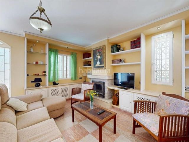 Chalet en venta en Castellón de la Plana, El Grao. Dos villas junto al mar en parcela privada en Benicàssim. Chalets Castellón de la.