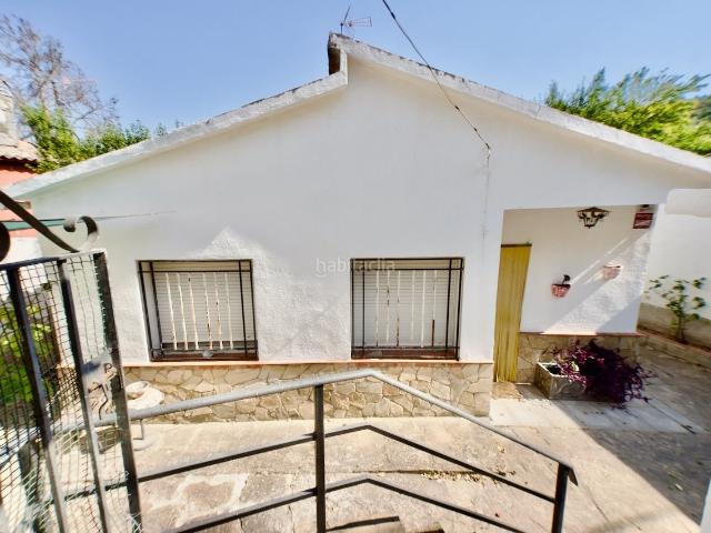 Chalet en venta en Castellbell i el Vilar. Torre con terreno de 623 m2 y dos viviendas una para rehabilitar Zona Castellbell i el Vilar. Chalets Castellbell i el.