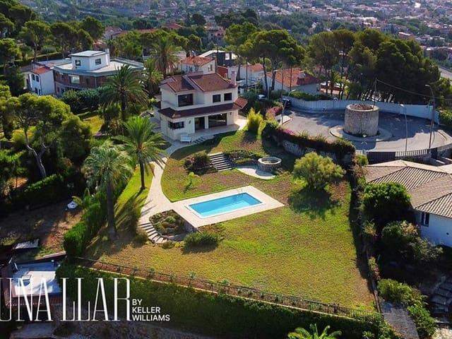 Chalet en venta en Castelldefels, Barcelona Costa Garraf