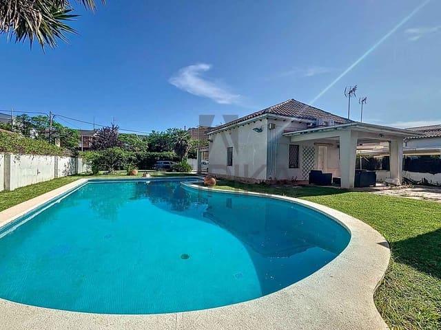 Chalet en venta en Castelldefels, Barcelona Costa Garraf