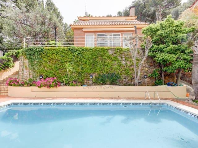 Chalet en venta en Castelldefels, Barcelona Costa Garraf