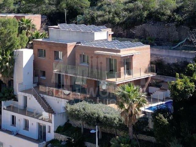 Chalet en venta en Castelldefels, Barcelona Costa Garraf