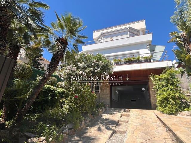 Chalet en venta en Castelldefels, Barcelona Costa Garraf