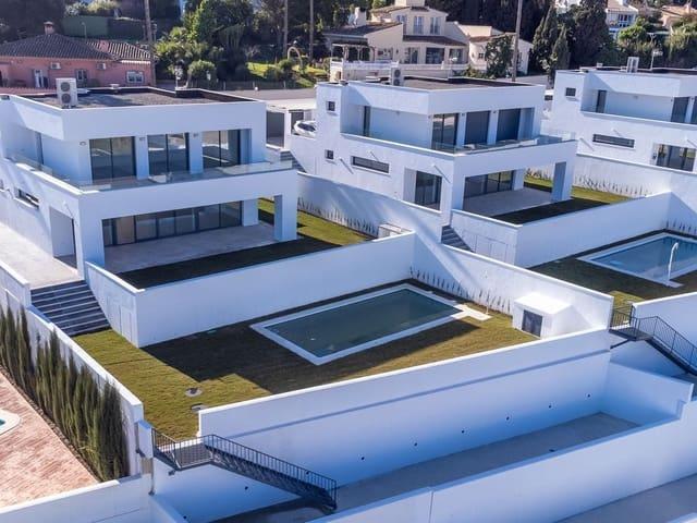 Chalet en venta en Castillo de la Duquesa, Málaga Costa del Sol
