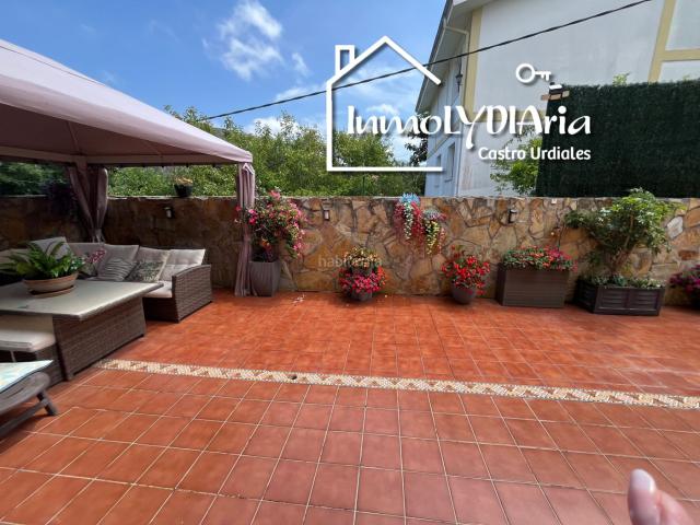 Chalet en venta en Castro Urdiales, Otañes Talledo. CHALET INDEPENDIENTE EN OTAÑES CON PISCINA PRIVADA, AMPLIOS JARDINES Y GRANDES ESPACIOS PARA DISFRUTAR EN FAMILIA. Chalets Castro.
