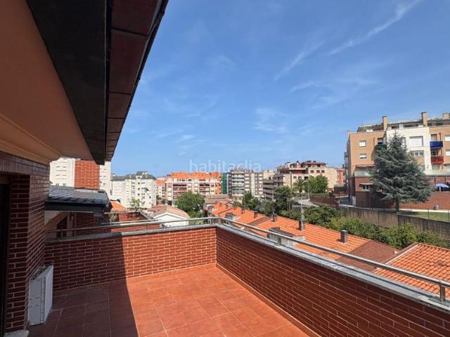 Chalet en venta en Castro Urdiales, Centro. CHALET ZONA CENTRO. Chalets Castro.