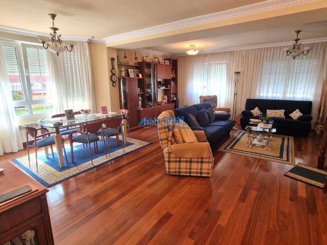 Chalet en venta en Castro Urdiales, Cotolino. CHALET ZONA COTOLINO. Chalets Castro.