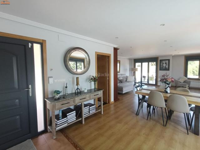 Chalet en venta en Cañiza A. CASACHALET EN CASTRO DE ARRIBA VALEIXE. Chalets Cañiza.