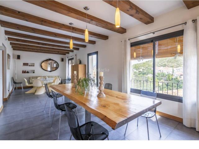 Chalet en venta en Chulilla. Casa rustica en venta en Chulilla. Chalets.