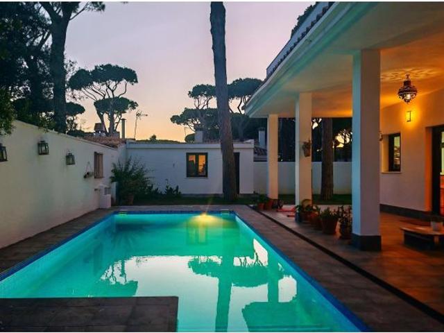 Chalet en Venta en Chiclana de la Frontera, Cádiz
