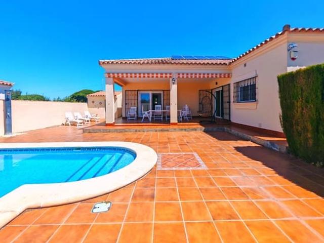 Chalet en venta en Chiclana de la Frontera, Cádiz Costa de la Luz