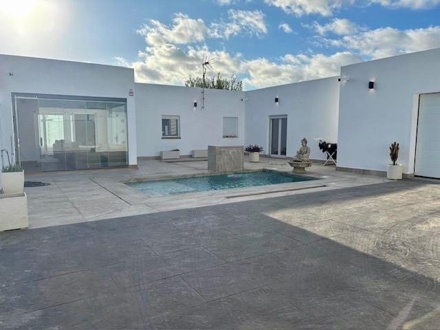 Chalet en venta en Chiclana de la Frontera, El sotillo