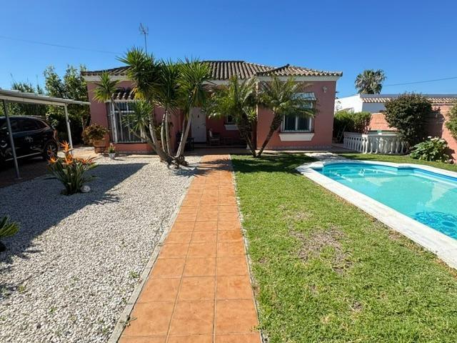 Chalet en venta en Chiclana de la Frontera, El sotillo