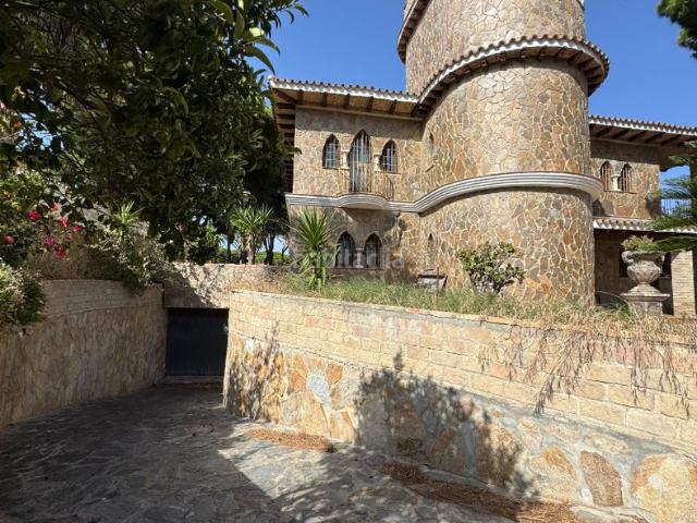 Chalet en venta en Chiclana de la Frontera, La Barrosa. Casa o chalet independiente en venta en La Barrosa. Chalets Chiclana de la.